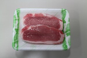 冷凍前の豚肉